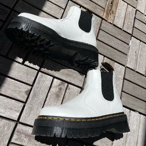 2976 QUAD Doc Martens